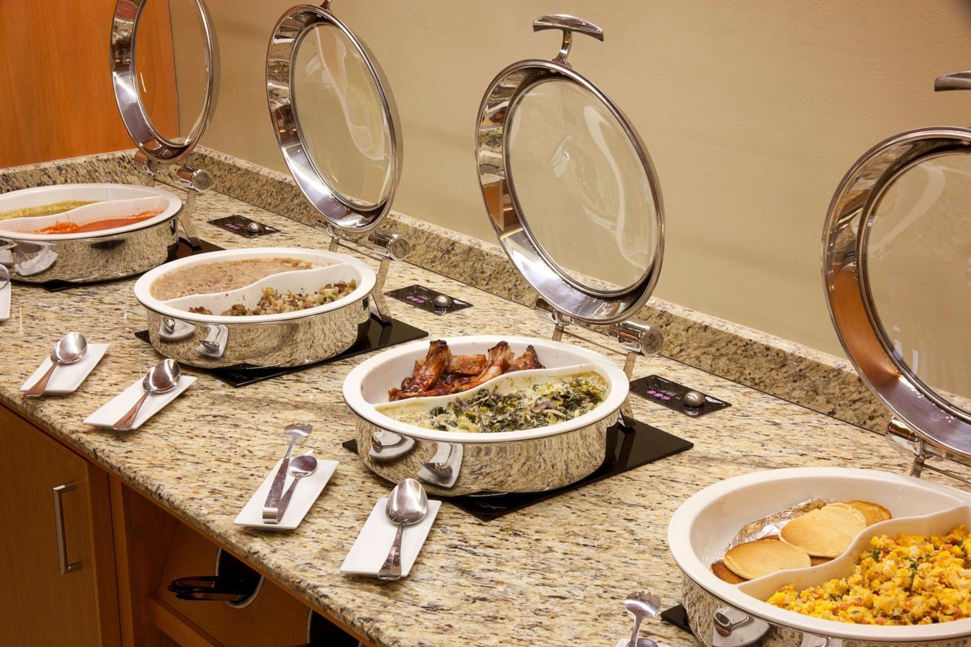 Hotel Hampton By Hilton Silao-aeropuerto, Mexico Silao